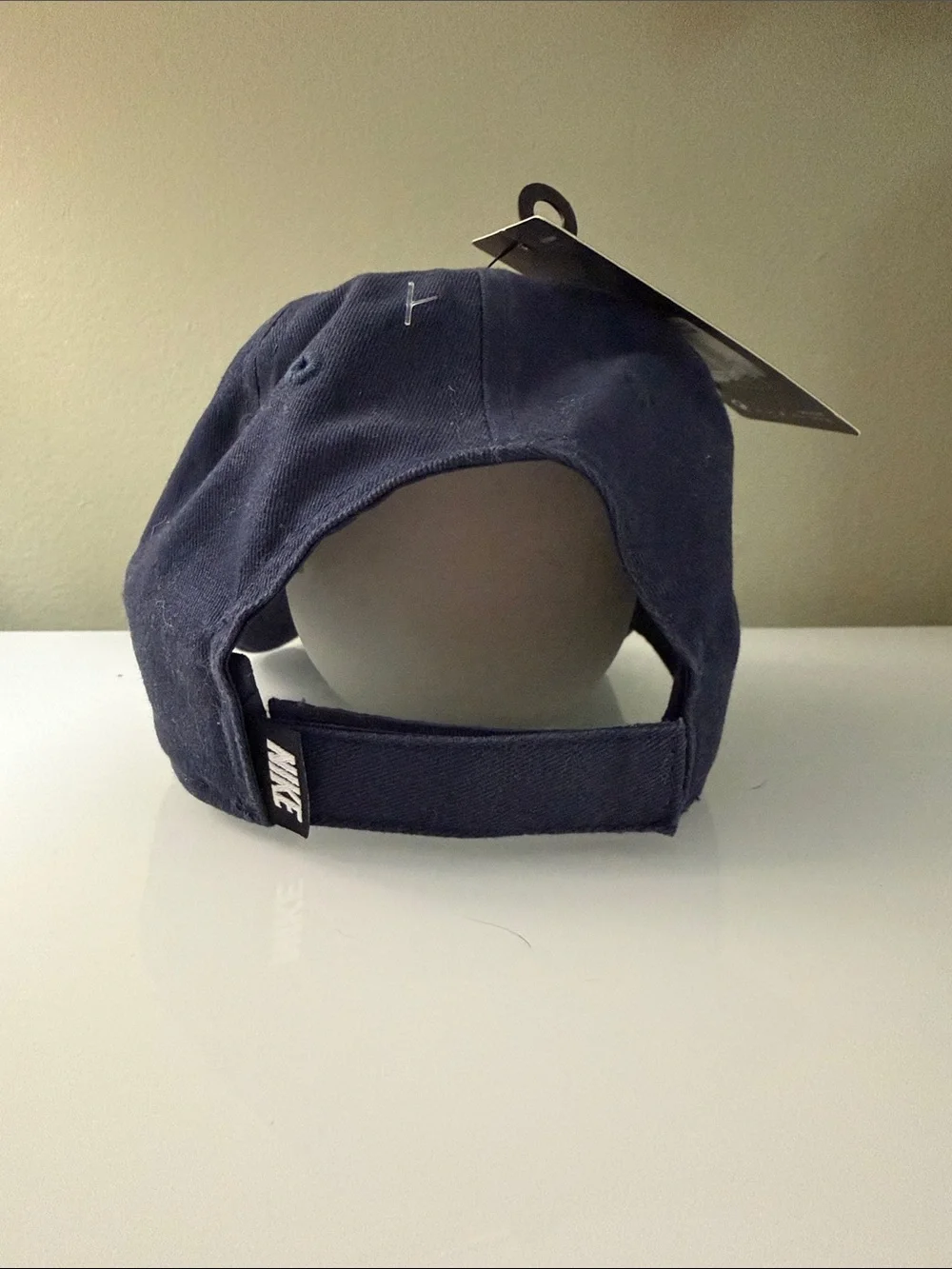 Nike Navy Baseball Cap with White Swoosh